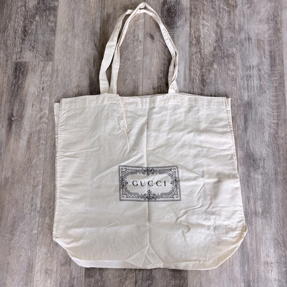Gucci Large Light-Canvas Cream Tote Bag - Picture 1 of 3
